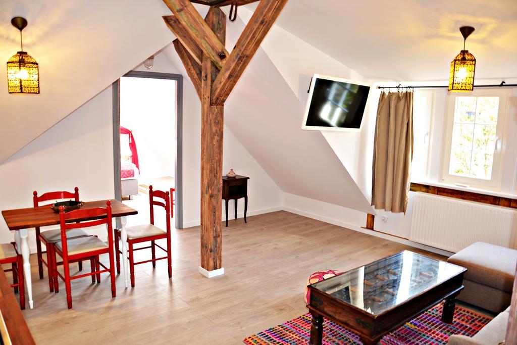 Loft Apartments By Grand Apartments โซพอต ภายนอก รูปภาพ